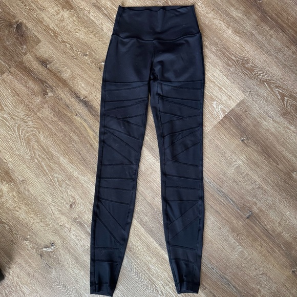 Lululemon Wunder Under Pant (Hi-Rise) *Tech Mesh 28" - Picture 5 of 9